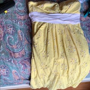 Yellow sundress